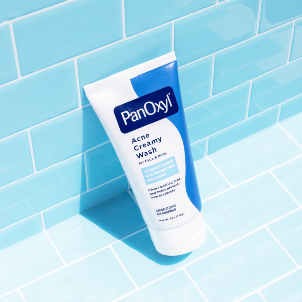PANOXYL CREAMY WASH 4% BENZOYL
