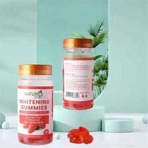 NATURES CURE Whitening Gummies Strawberry Flavor for Hydrated Youthful Skin 30 Gummies